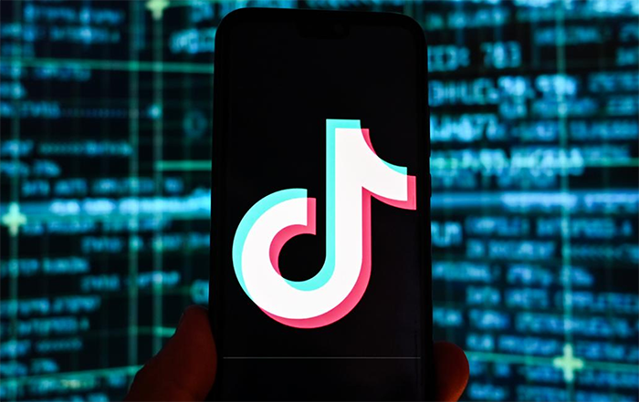 TikTok娛樂(lè)主播和TikTok小店帶貨直播為什么要選TikTok專線